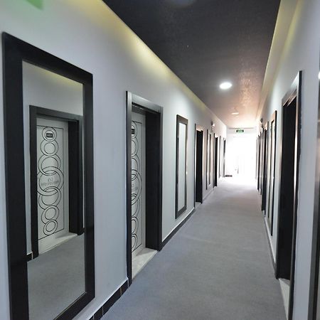 La Rezidans Hotel Antalya Bagian luar foto