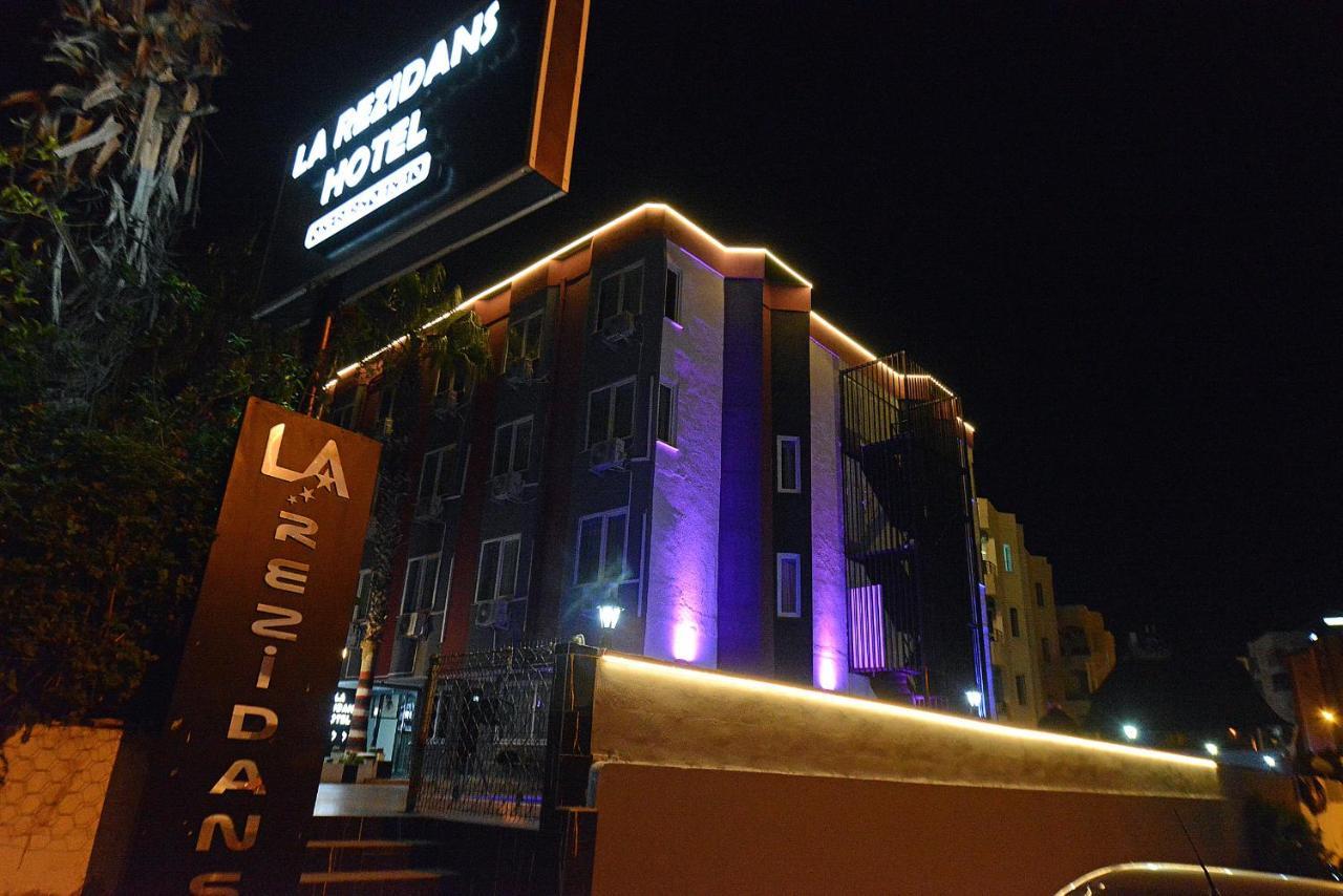 La Rezidans Hotel Antalya Bagian luar foto